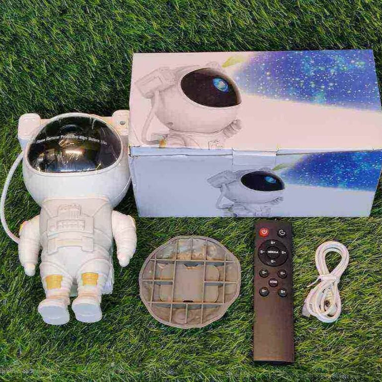 ASTRONAUT PROJECTOR